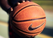 雷火电竞网址-布克在波士顿北岸花园写下末节诗篇