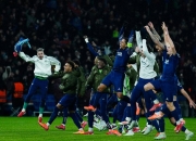 雷火电竞-波士顿凯尔特人血洗巴黎圣日耳曼，Inspired绝境下完成绝杀激烈交锋八强赛，锁定晋级资格的简单介绍